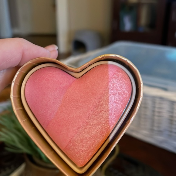 New Too Faced Sweethearts Perfect Flush Blush "Candy Glow" - Picture 5 of 6